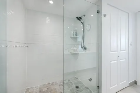 600 Parkview Drive Hallandale Beach FL 33009