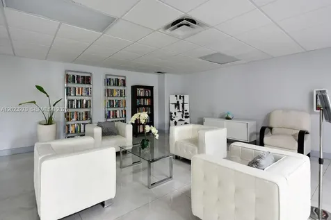 600 Parkview Drive Hallandale Beach FL 33009