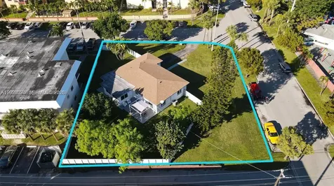 2190 NE 169th Street North Miami Beach FL 33162