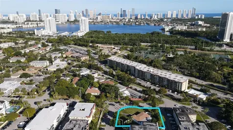 2190 NE 169th Street North Miami Beach FL 33162