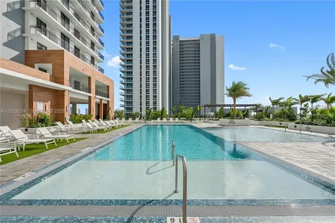 16395 Biscayne Boulevard North Miami Beach FL 33160