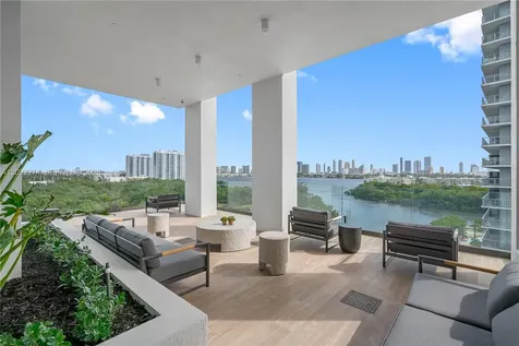 16395 Biscayne Boulevard North Miami Beach FL 33160