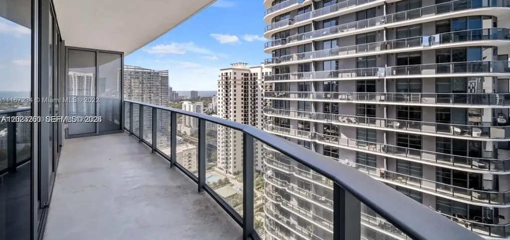 45 SW 9th Street Miami FL 33130