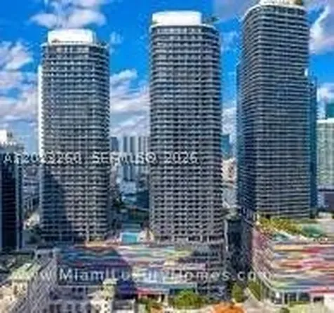 45 SW 9th Street Miami FL 33130