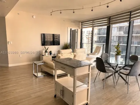 45 SW 9th Street Miami FL 33130