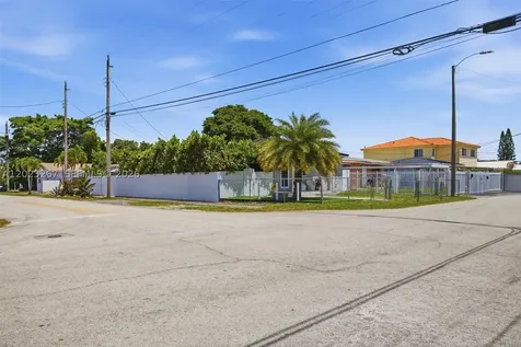 301 SW 36th Avenue Miami FL 33135