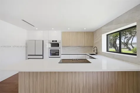 1911 SW 18th Avenue Miami FL 33145