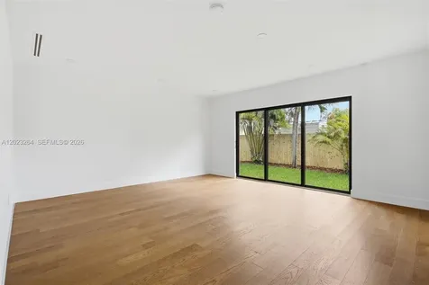 1911 SW 18th Avenue Miami FL 33145