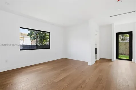 1911 SW 18th Avenue Miami FL 33145