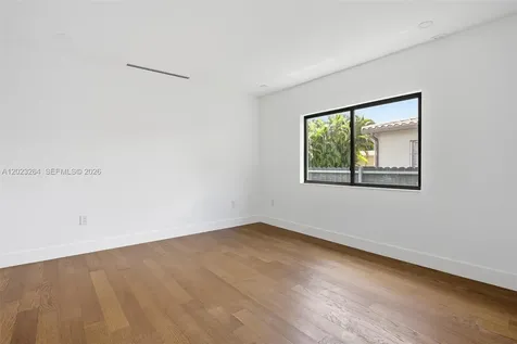 1911 SW 18th Avenue Miami FL 33145