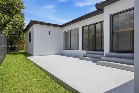 1911 SW 18th Avenue Miami FL 33145
