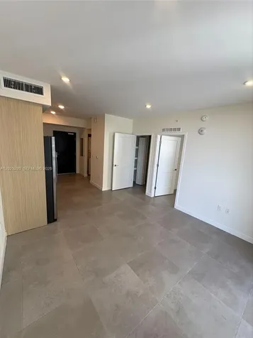 16395 Biscayne Boulevard North Miami Beach FL 33160