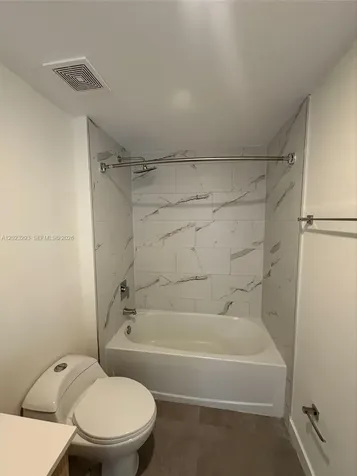 16395 Biscayne Boulevard North Miami Beach FL 33160