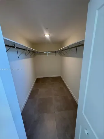 16395 Biscayne Boulevard North Miami Beach FL 33160