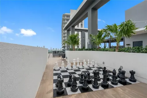 16395 Biscayne Boulevard North Miami Beach FL 33160