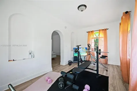 1792 SW 11th Street Miami FL 33135