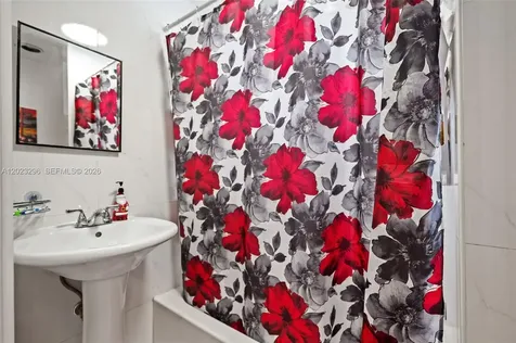 1792 SW 11th Street Miami FL 33135