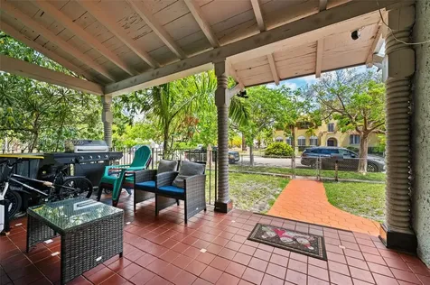 1792 SW 11th Street Miami FL 33135