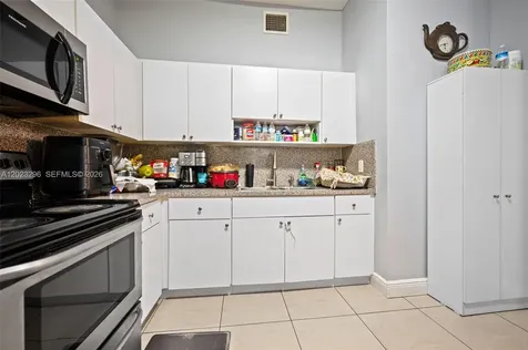 1792 SW 11th Street Miami FL 33135