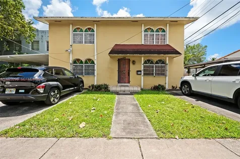 1792 SW 11th Street Miami FL 33135