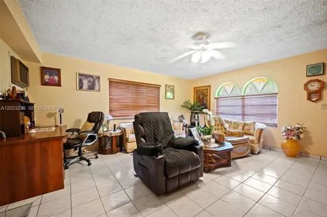 1792 SW 11th Street Miami FL 33135