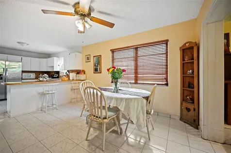 1792 SW 11th Street Miami FL 33135