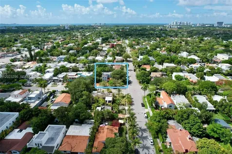 1792 SW 11th Street Miami FL 33135