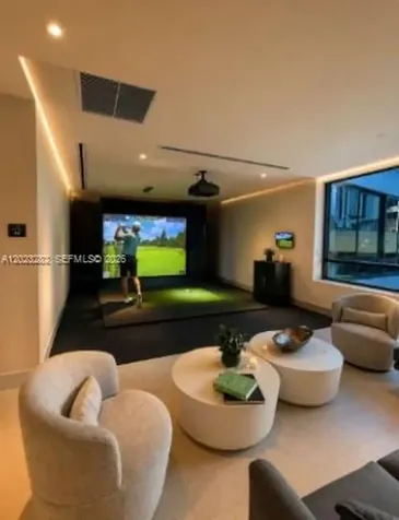 225 N Miami Avenue Miami FL 33128