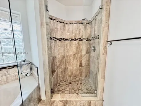 16320 Malibu Drive Weston FL 33326