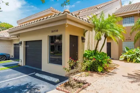 16320 Malibu Drive Weston FL 33326