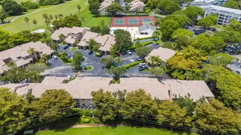 16320 Malibu Drive Weston FL 33326