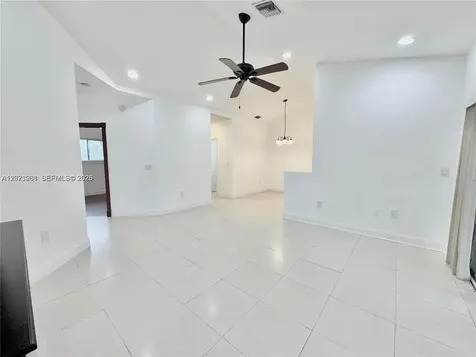 16320 Malibu Drive Weston FL 33326