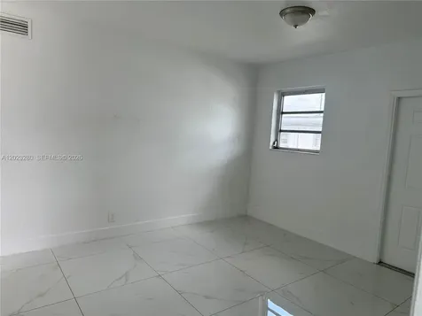 4871 W Flagler Street Miami FL 33134