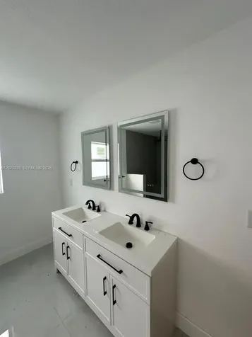 8636 100th Court Vero Beach FL 32967