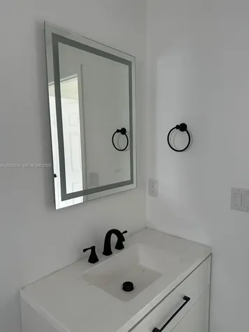 8636 100th Court Vero Beach FL 32967