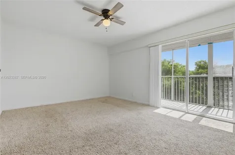 301 SW 135th Avenue Pembroke Pines FL 33027