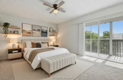 301 SW 135th Avenue Pembroke Pines FL 33027