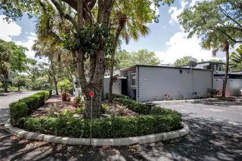 6380 Jack Rabbit Lane Miami Lakes FL 33014