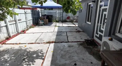 3601 NW 34th Avenue Lauderdale Lakes FL 33309