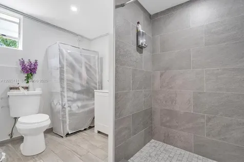 2231 SW 17th Street Miami FL 33145
