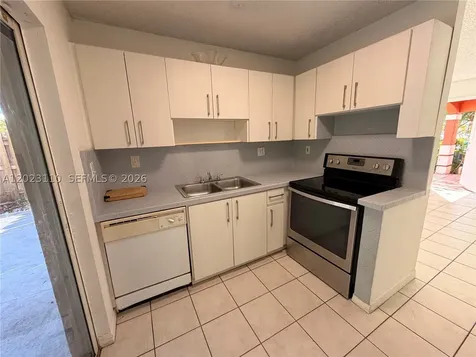 18674 SW 100th Avenue Cutler Bay FL 33157