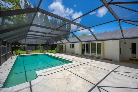 13100 SW 81st Avenue Pinecrest FL 33156