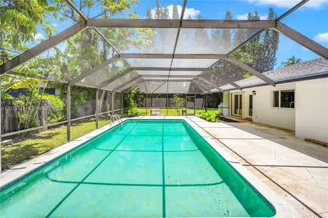 13100 SW 81st Avenue Pinecrest FL 33156