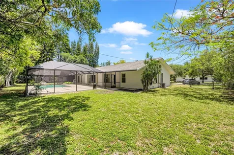 13100 SW 81st Avenue Pinecrest FL 33156