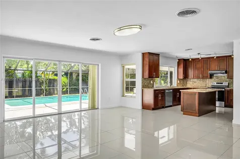 13100 SW 81st Avenue Pinecrest FL 33156