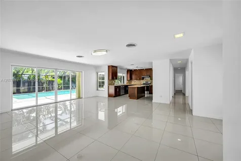 13100 SW 81st Avenue Pinecrest FL 33156