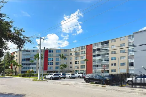 1475 NE 125th Terrace North Miami FL 33161