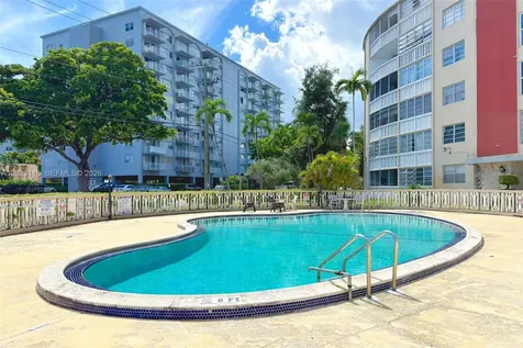 1475 NE 125th Terrace North Miami FL 33161