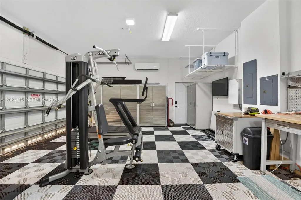 805 NW 124th Avenue Coral Springs FL 33071