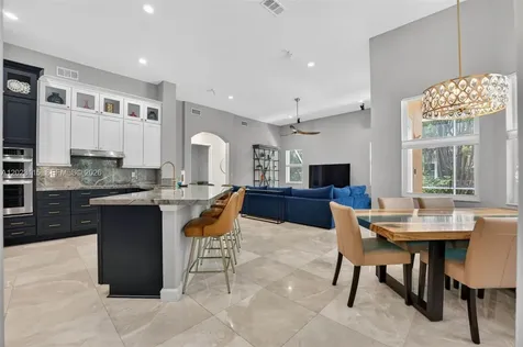 805 NW 124th Avenue Coral Springs FL 33071